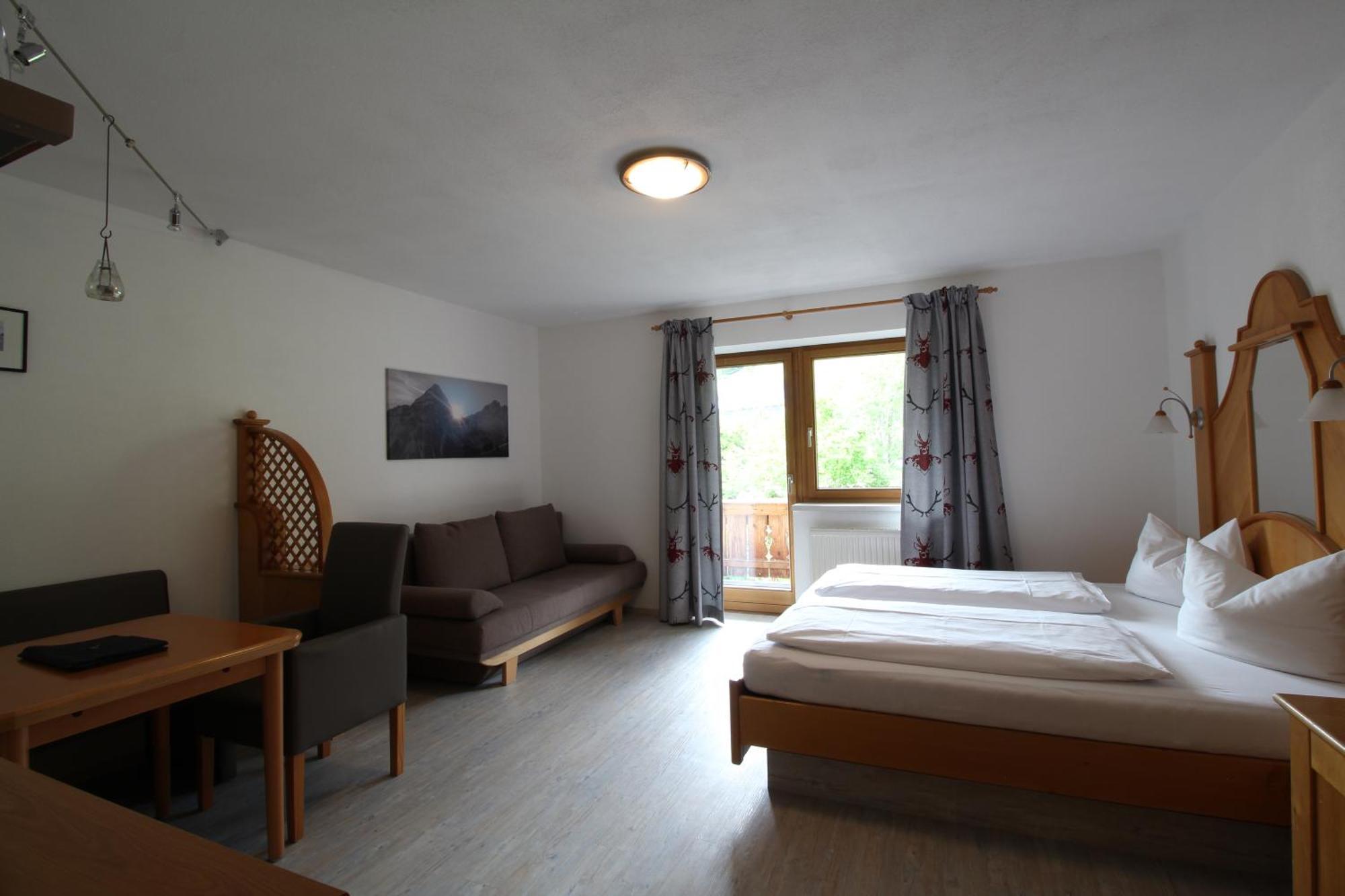 Appartements Alpenland Lermoos Esterno foto